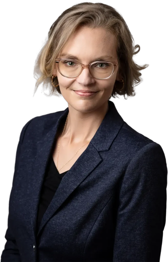 Portrait de Mélanie Scattolin, consultante en immigration au Canada